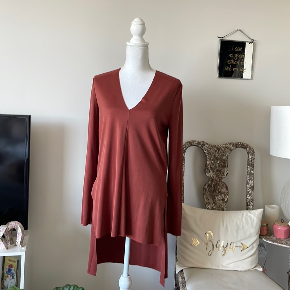 Zara V-Neck Longsleeve Top